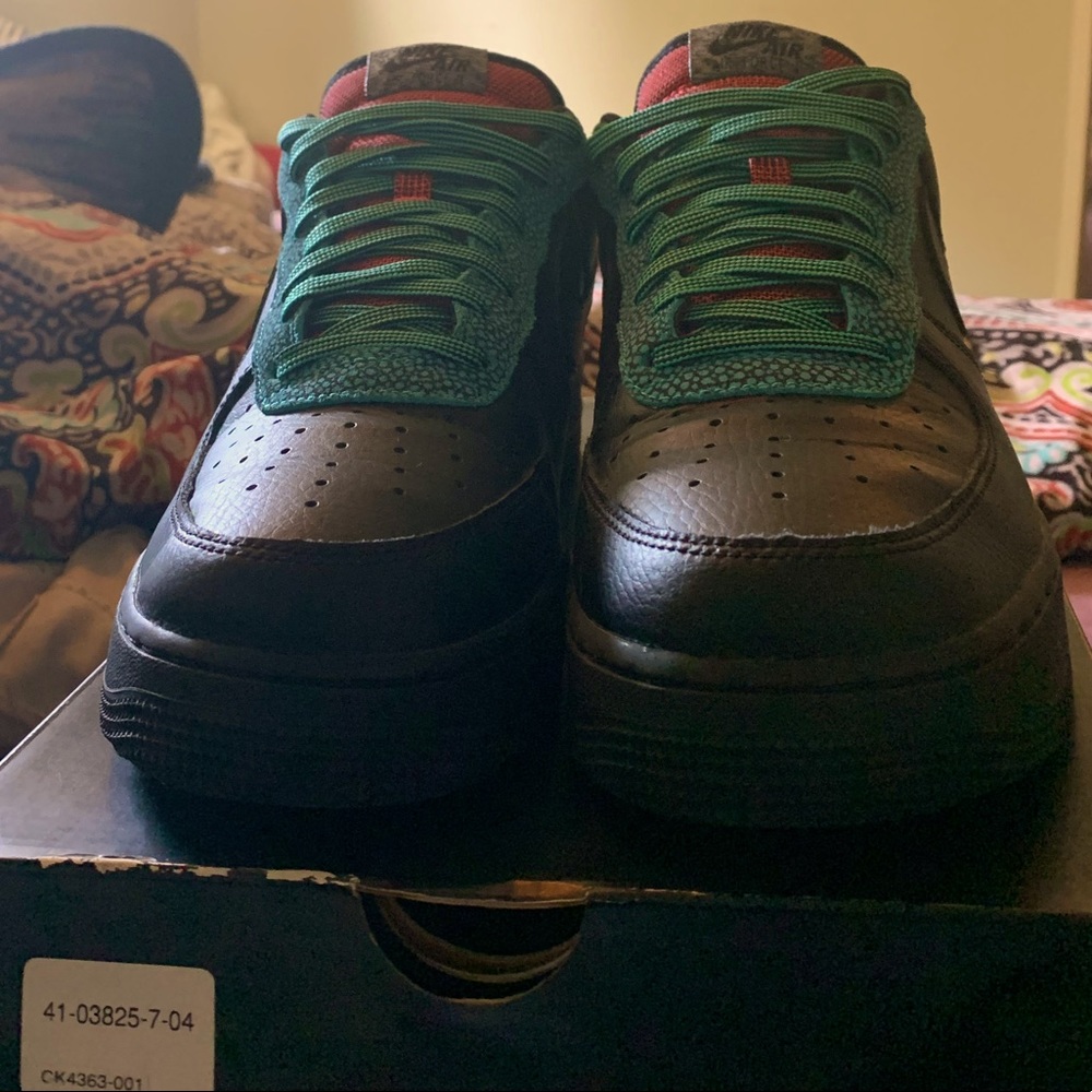 Black Nike AF1